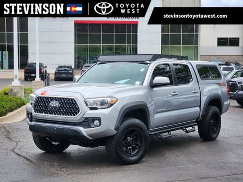 Used 2019 Toyota Tacoma TRD Off-Road AWD/4WD image 1
