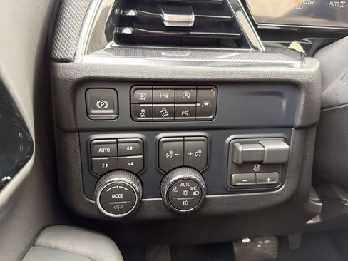 New 2026 Chevrolet Tahoe RST w/ RST Capability Package image 33