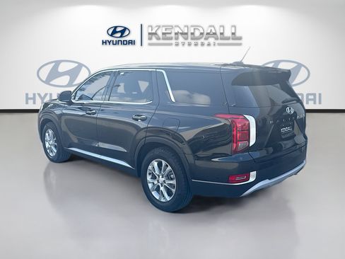 Used 2022 Hyundai Palisade SE FWD image 4