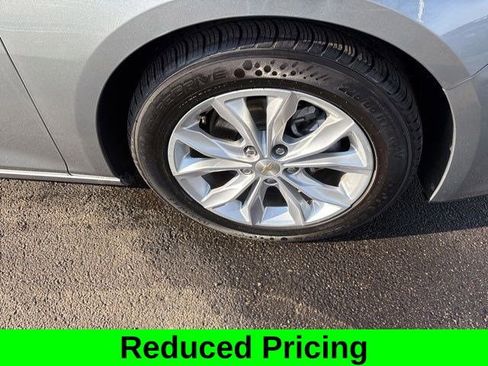 Used 2024 Chevrolet Malibu LT image 43