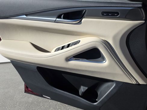 Used 2025 INFINITI QX60 Luxe w/ Cargo Package image 26