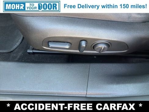 Used 2022 Chevrolet Malibu LT FWD image 12