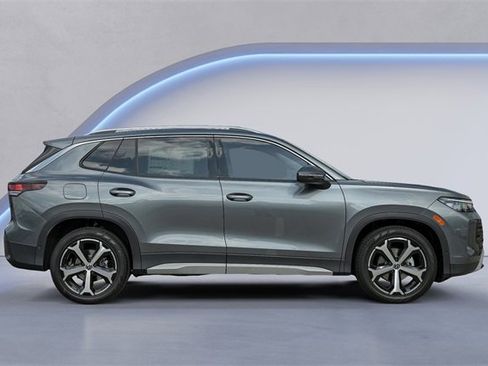 New 2025 Volkswagen Tiguan SE image 4