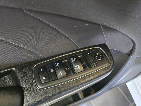 Used 2019 Dodge Charger GT image 17