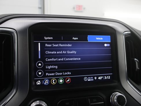 Used 2023 GMC Sierra 3500 SLT w/ Gooseneck/5TH Wheel Package image 63