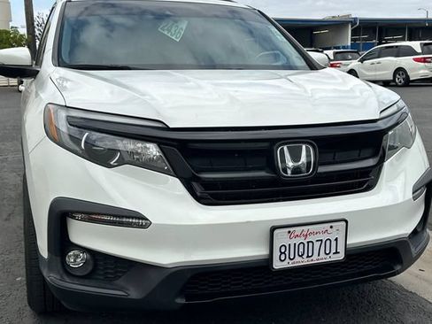 Used 2021 Honda Pilot Special Edition image 3