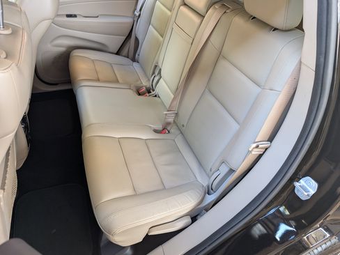 Used 2021 Jeep Grand Cherokee Limited image 18