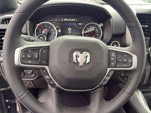 New 2026 RAM 1500 Big Horn AWD/4WD image 16