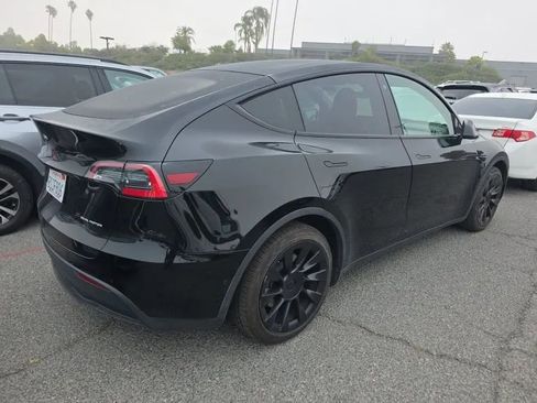 Used 2020 Tesla Model Y Long Range AWD/4WD image 2