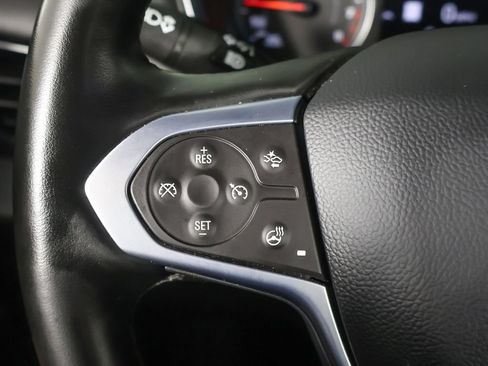 Used 2023 Chevrolet Traverse LT w/ LT Premium Package AWD/4WD image 44