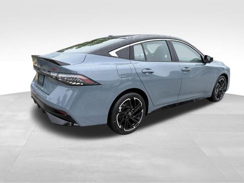 New 2026 Nissan Sentra SR w/ Floor Mat Package FWD image 8