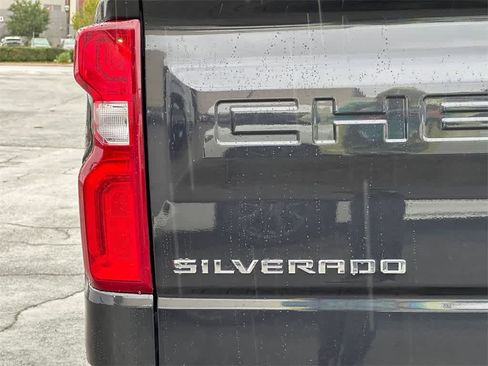 Used 2024 Chevrolet Silverado 1500 RST w/ Protection Package image 7