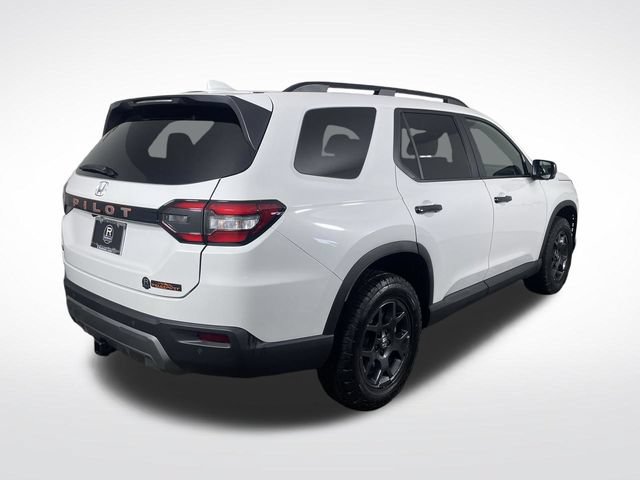 New 2026 Honda Pilot TrailSport image 12