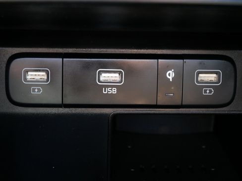 Used 2023 Kia Sorento X-Line EX image 30