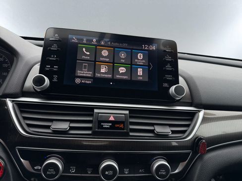 Used 2018 Honda Accord Sport image 14