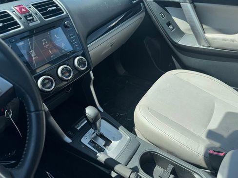 Used 2018 Subaru Forester 2.5i Limited AWD/4WD image 18