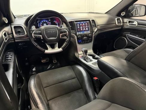 Used 2018 Jeep Grand Cherokee SRT AWD/4WD image 6