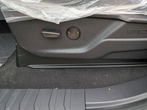 New 2026 Ford F250 XLT w/ XLT Premium Package image 13