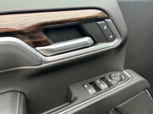 Used 2022 GMC Sierra 1500 Elevation w/ LPO, Elevation Black Package image 23