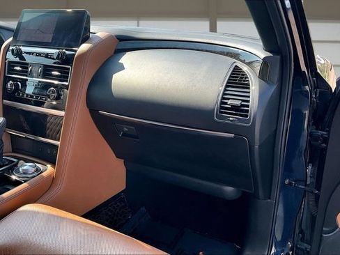 Used 2023 INFINITI QX80 Sensory w/ Cargo Package AWD/4WD image 17