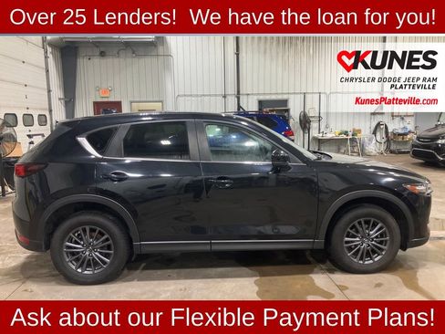 Used 2021 MAZDA CX-5 Touring image 11