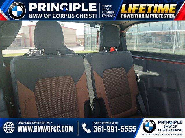 Used 2023 Ford Bronco Outer Banks w/ Sasquatch Package AWD/4WD image 12
