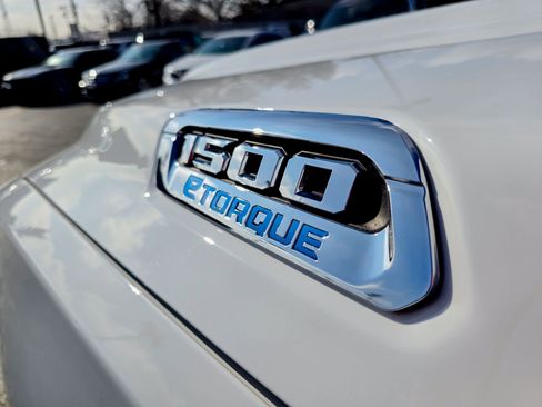 Used 2022 RAM 1500 Big Horn image 3