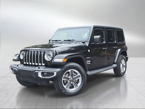Used 2019 Jeep Wrangler Unlimited Sahara AWD/4WD image 1