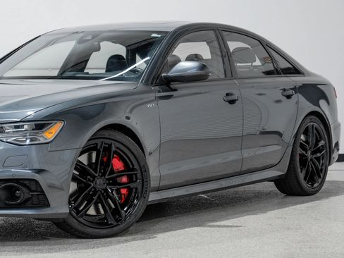Used 2018 Audi S6 Prestige image 11