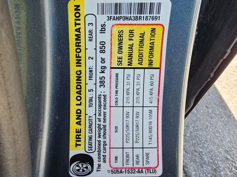 Used 2011 Ford Fusion SE w/ 202A Rapid Spec Order Code FWD image 21