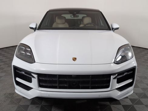 New 2026 Porsche Cayenne Coupe image 7