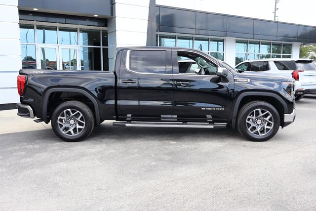New 2026 GMC Sierra 1500 SLE w/ Max Trailering Package AWD/4WD image 9