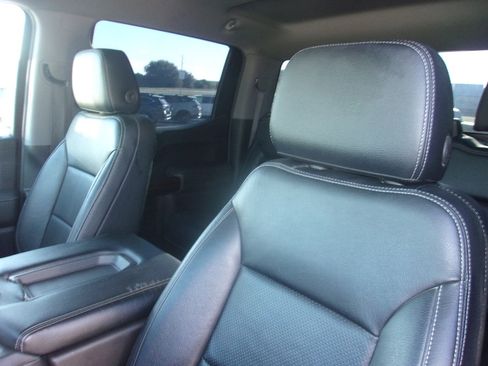 Used 2020 GMC Sierra 1500 Elevation w/ Elevation Value Package AWD/4WD image 10