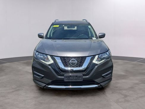 Used 2018 Nissan Rogue SV AWD/4WD image 2