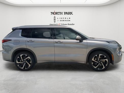 Used 2022 Mitsubishi Outlander SEL FWD image 6