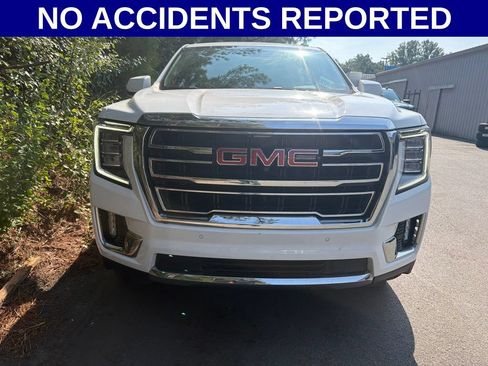 Used 2022 GMC Yukon XL SLT w/ SLT Luxury Package RWD image 2