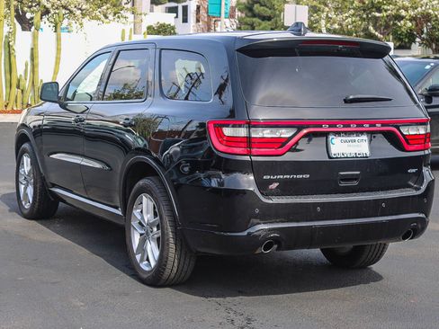 Used 2023 Dodge Durango GT image 7