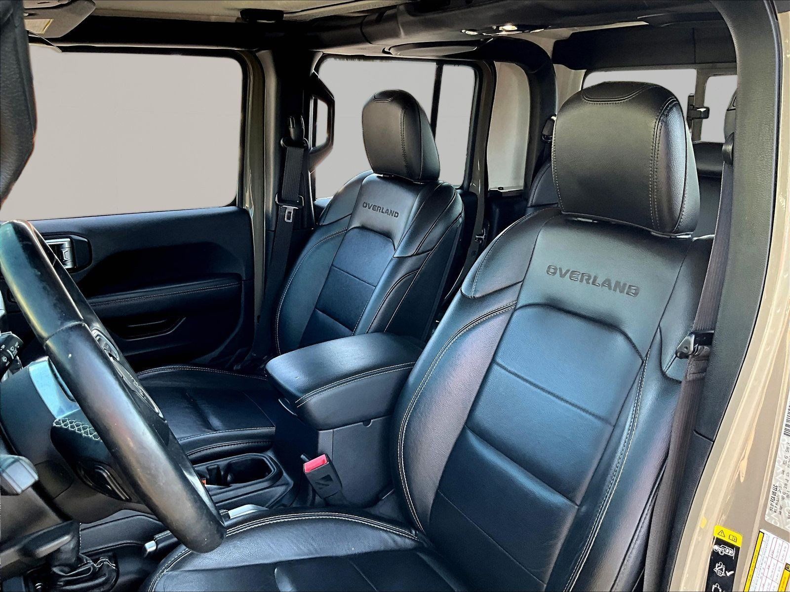 Used 2020 Jeep Gladiator Overland AWD/4WD image 22