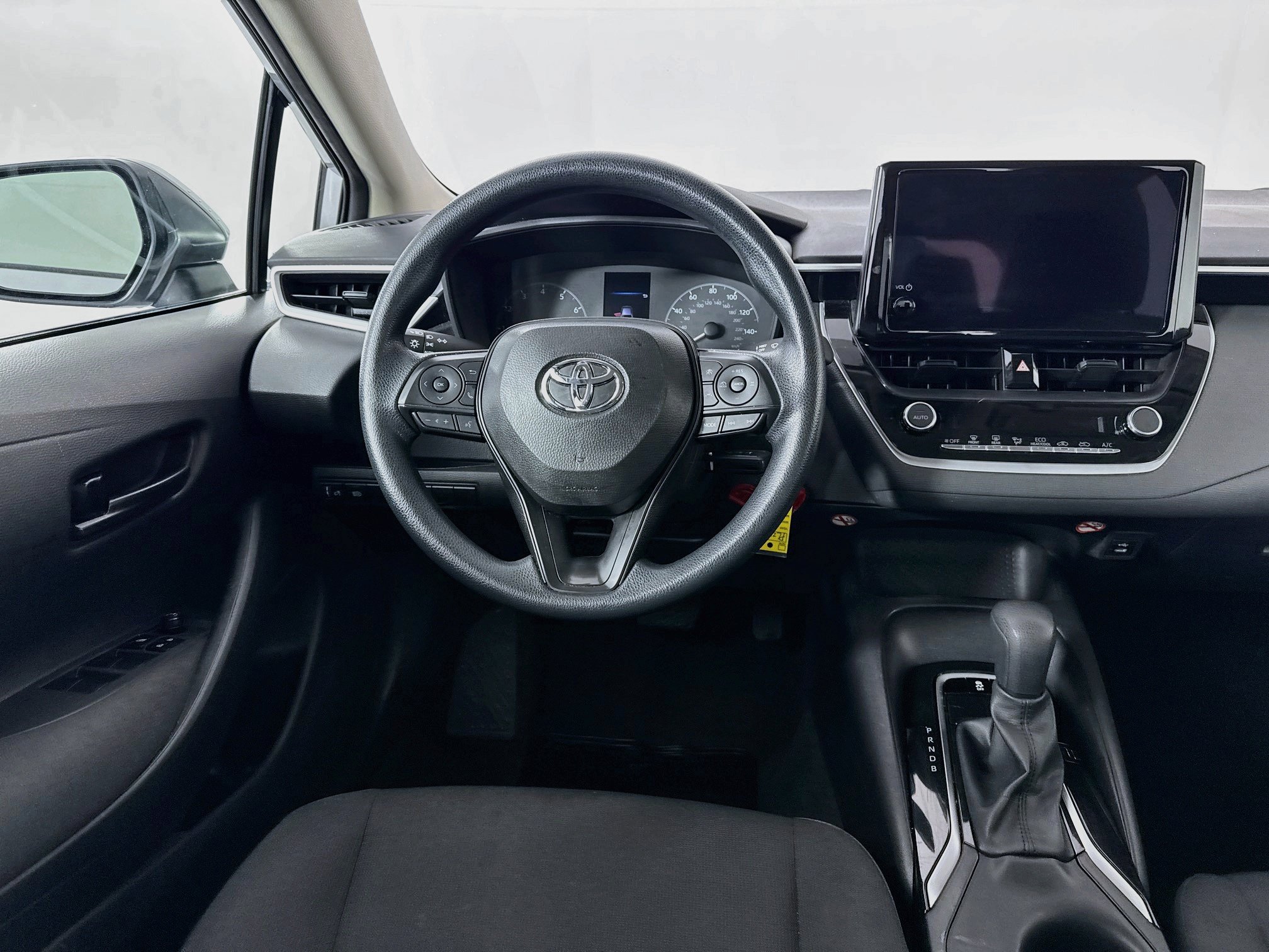 Certified 2025 Toyota Corolla LE FWD image 20