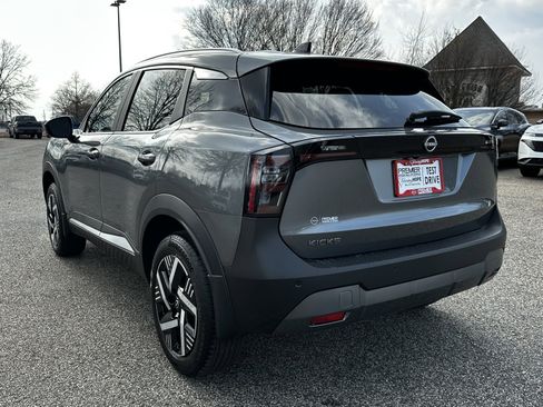 New 2026 Nissan Kicks SV w/ SV Premium Package image 7