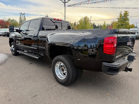 Used 2019 GMC Sierra 3500 Denali w/ Duramax Plus Package image 6
