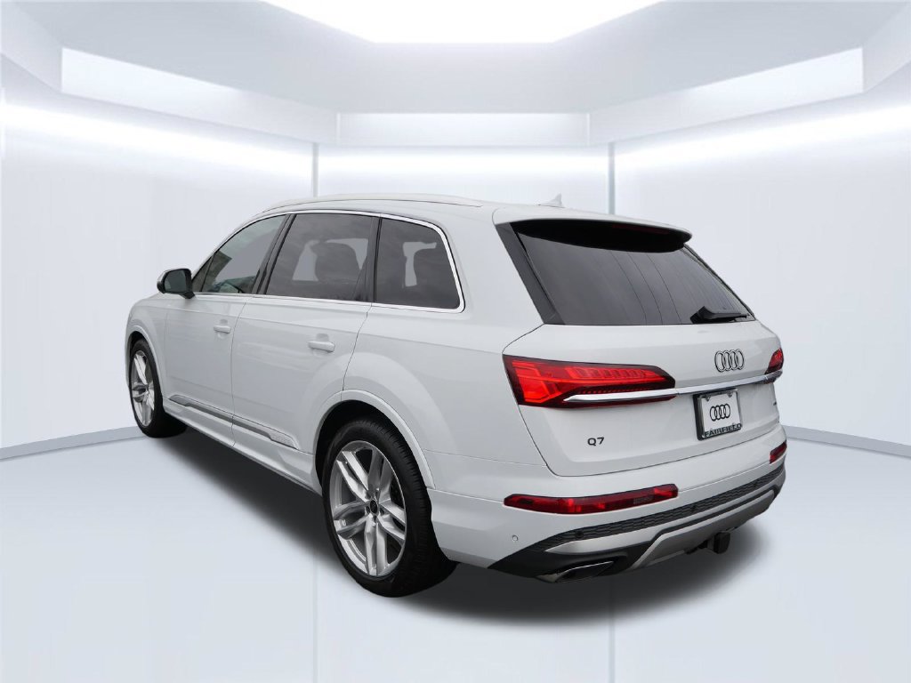 Used 2025 Audi Q7 3.0T Premium Plus w/ Premium Plus Package AWD/4WD image 3