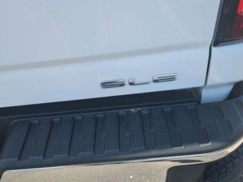 Used 2022 GMC Sierra 2500 SLE w/ SLE Value Package; AWD/4WD image 22