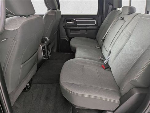 Used 2022 RAM 2500 Big Horn w/ Level C Equiment Group image 17