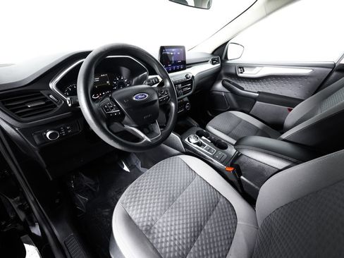 Used 2020 Ford Escape SE FWD image 21