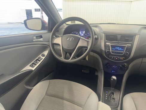 Used 2016 Hyundai Accent SE image 14