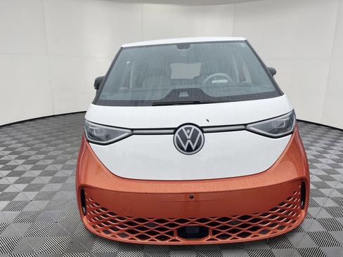New 2025 Volkswagen ID. Buzz Pro S Plus image 2