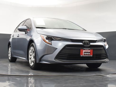 Used 2024 Toyota Corolla LE image 28