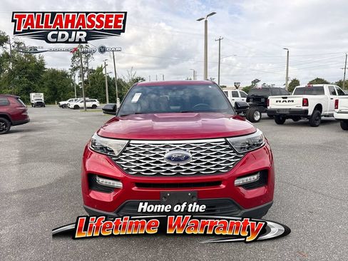 Used 2023 Ford Explorer Platinum w/ Technology Package AWD/4WD image 10