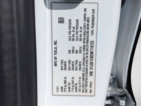Used 2022 Tesla Model 3 Long Range AWD/4WD image 20